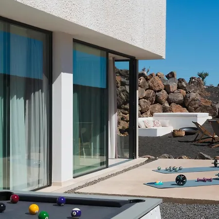 Villa Arete Macher